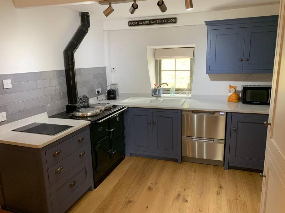Hannam Cottage, Beautiful Listed At Start Of The 3 Peaks * Horton in Ribblesdale